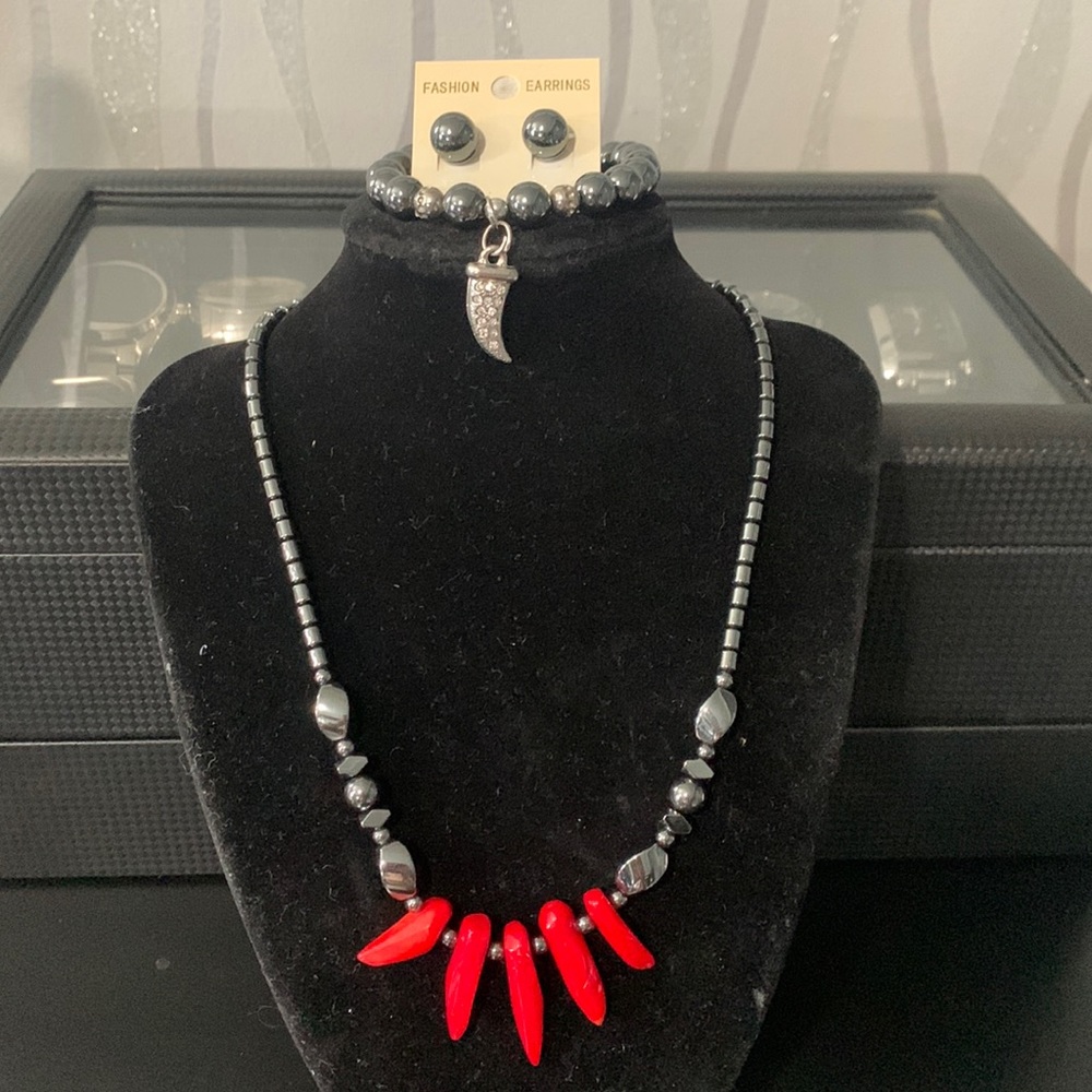 3 piece “Caribbean inspired” necklace set